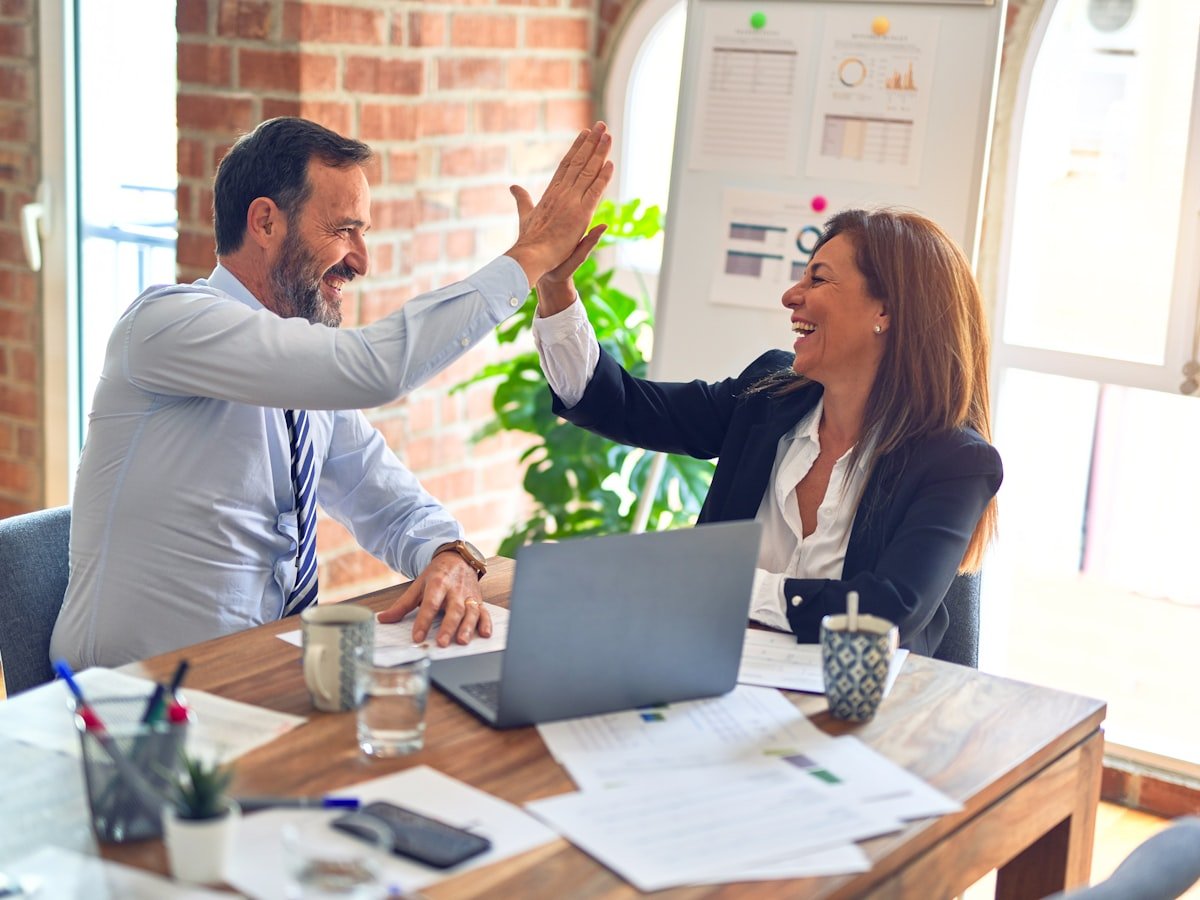 Nos équipes au service de vos projets - CREDIT-SPARK-INTER